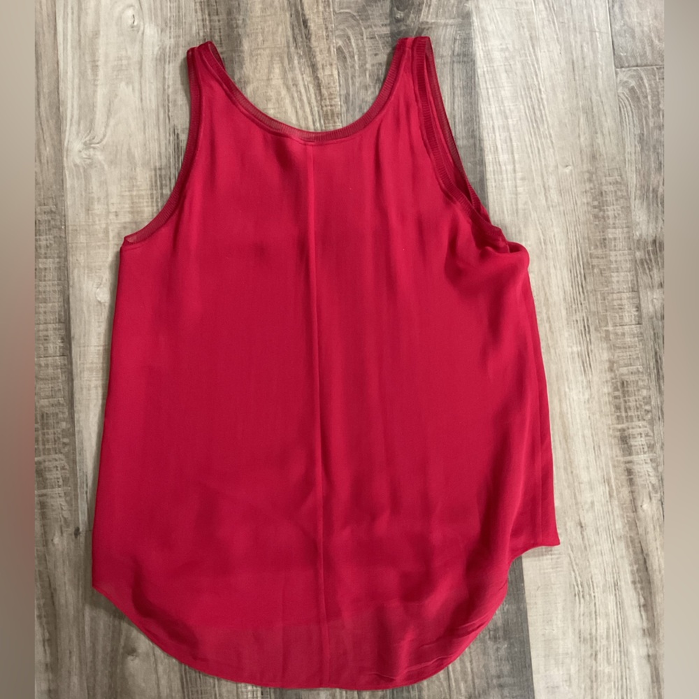 Aritzia Babaton 💯% Silk Red Blouse liev Tank Top size XS - Picture 4 of 4